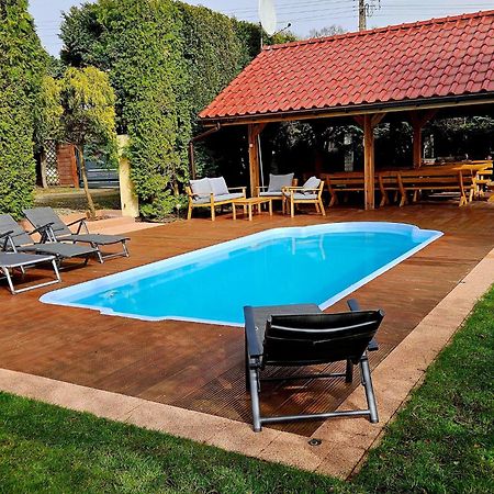 Holiday Home In Kolczewo With The Private Pool 220 Qm ภายนอก รูปภาพ